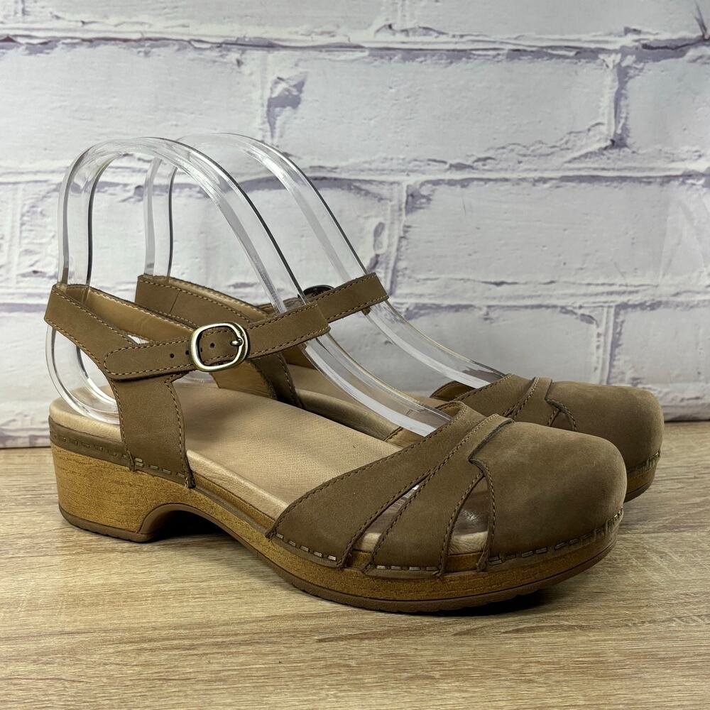 Dansko Betsey Closed Toe Nubuck Leather Clog Sandals Women's 38 US 7.5-8